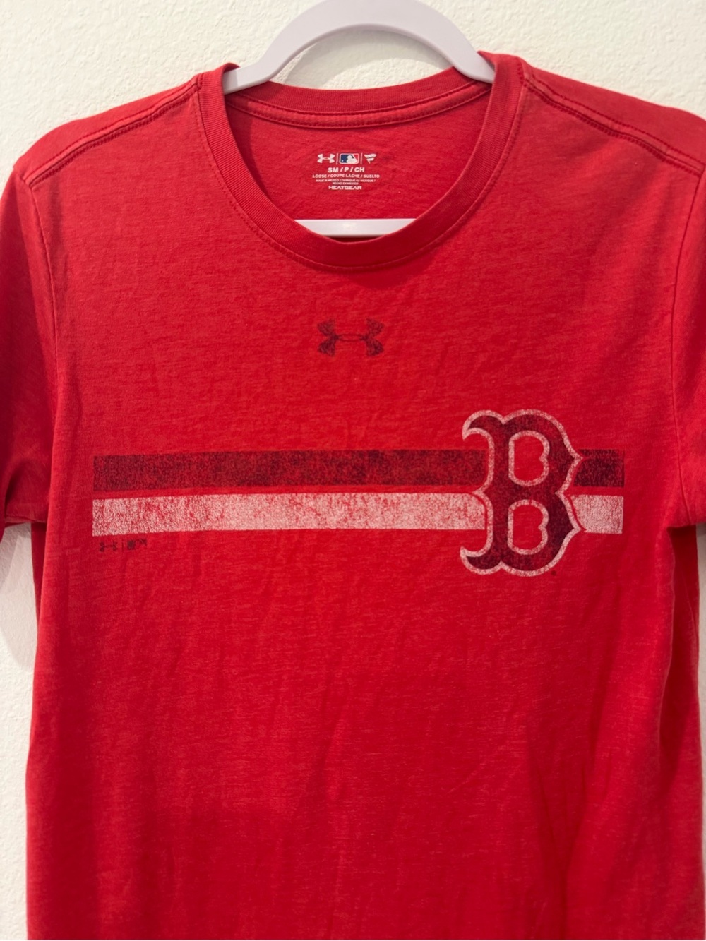 Under Armour Boston Red Sox HeatGear T-Shirt with Logo